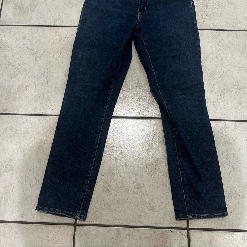Classic Blue Women's Jeans High Rise Vintage Slim Jeans EUC Gap Denim - Picture 3 of 7